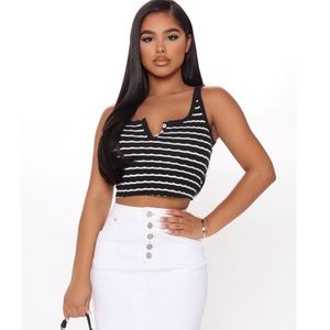 •FASHION NOVA• Striped Crop Top - Black/White